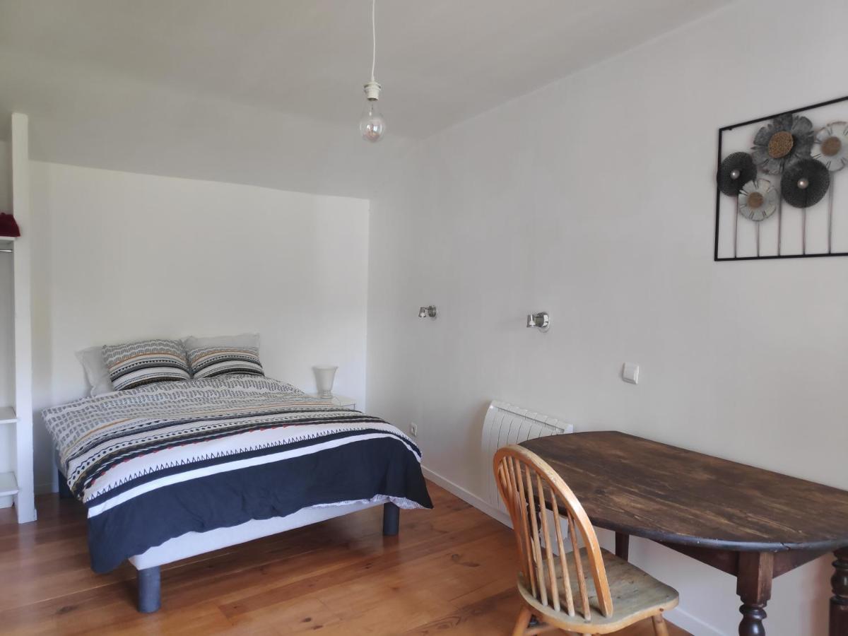 Maison 4 Personnes Caillac Exteriör bild
