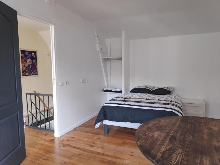 Maison 4 Personnes Caillac Exteriör bild